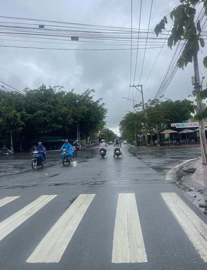 Đất thổ cư mặt tiền đường Nguyễn Văn Thiệt 500m² - Cơ hội kinh doanh tuyệt vời!