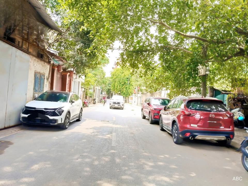 Đất mặt ngõ ô tô tránh Phú Viên Bồ Đề 140m² giá 15.5 tỷ - Đầu tư sinh lời ngay!