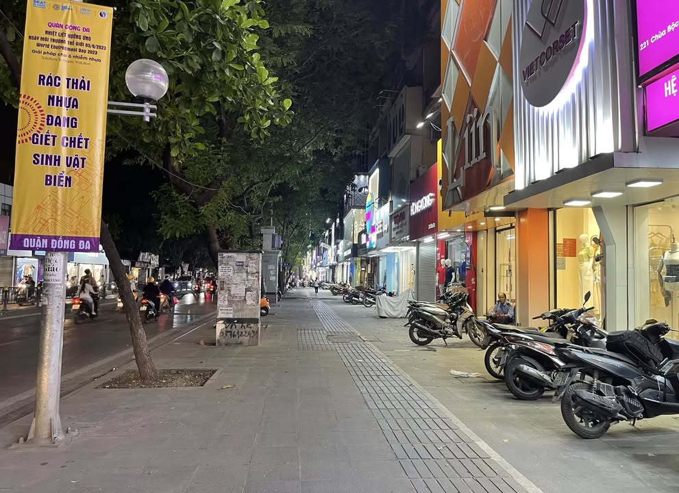 Nhà cho thuê Đặng Văn Ngữ, Đống Đa 40m² giá 14 triệu - Ô tô đỗ cửa, thuận tiện đi lại!