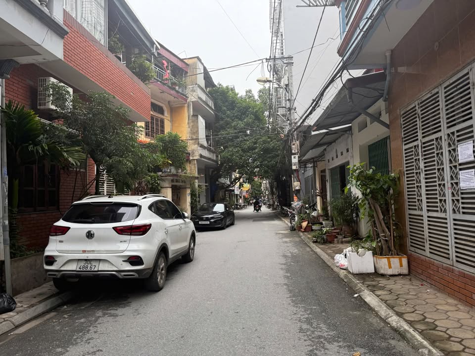 Đất mặt đường Trâu Quỳ Gia Lâm 70m² - Kinh doanh cực tốt, giá thỏa thuận!