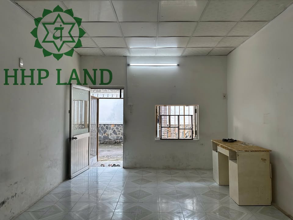 Mặt bằng kinh doanh cho thuê góc 2 mặt tiền đường Hà Huy Giáp, Biên Hòa - Giá 14 triệu/tháng