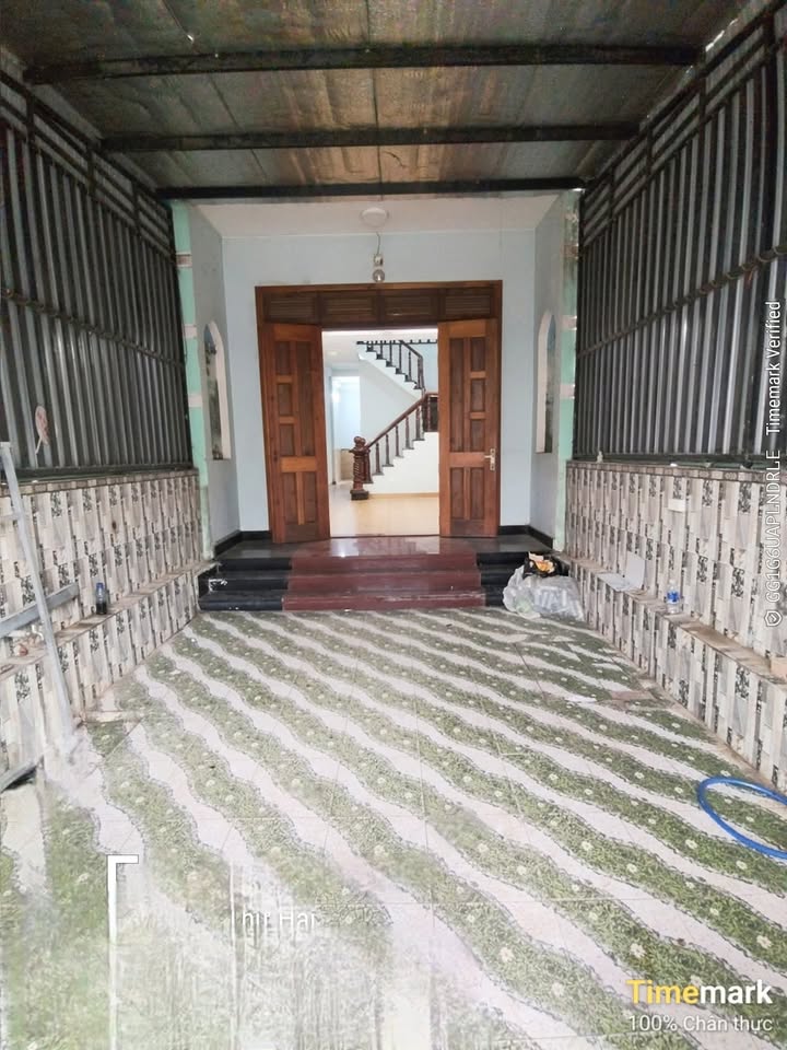 Nhà lầu trệt Bình Chuẩn, Thuận An 100m² giá 3 tỷ - Sân xe ô tô rộng rãi!