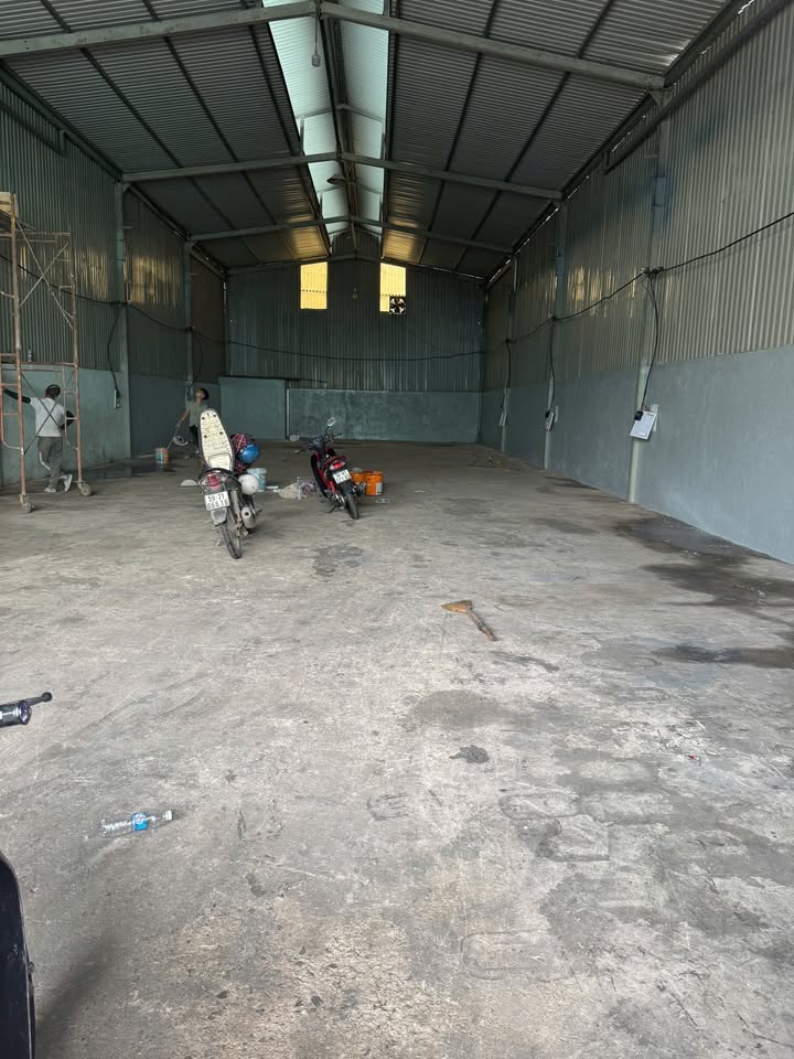 Kho xưởng cho thuê Phường An Phú 350m² giá 20 triệu - Hoạt động ngay!