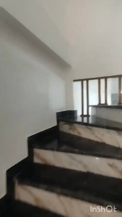 Nhà 3 tầng mặt đường Phạm Huy Thông, 64m² giá 4.4 tỷ - Thiết kế hiện đại, giao thông thuận tiện!