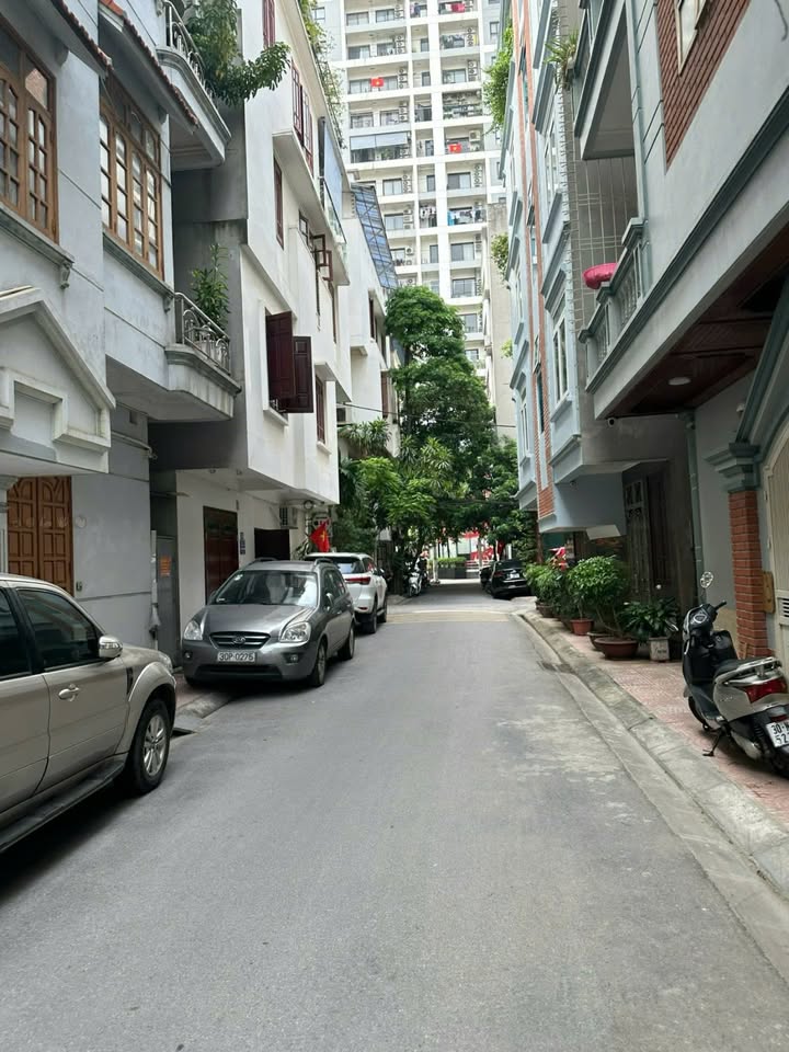 Bán nhà phân lô Xuân La, Tây Hồ 43m² giá thỏa thuận - Kinh doanh đỉnh cao!