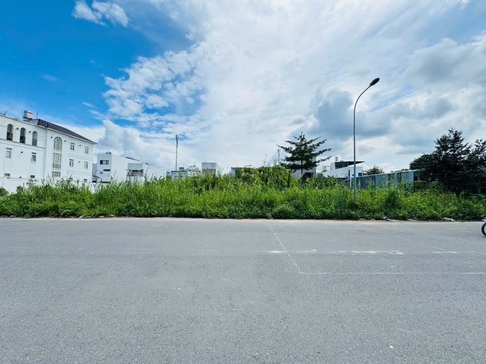 Đất nền đường Lý Thái Tổ, phường Hưng Phú, Cần Thơ 380m² - Sổ hồng chính chủ, giá tốt!