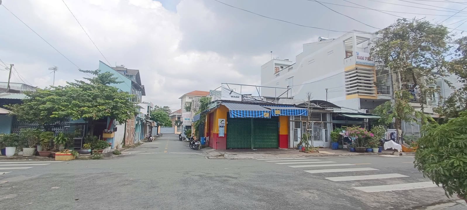 Nhà góc 2 mặt tiền Phước Bình Q9 diện tích 159m² giá 12.8 tỷ - Vị trí siêu đẹp, tiện xây sửa!