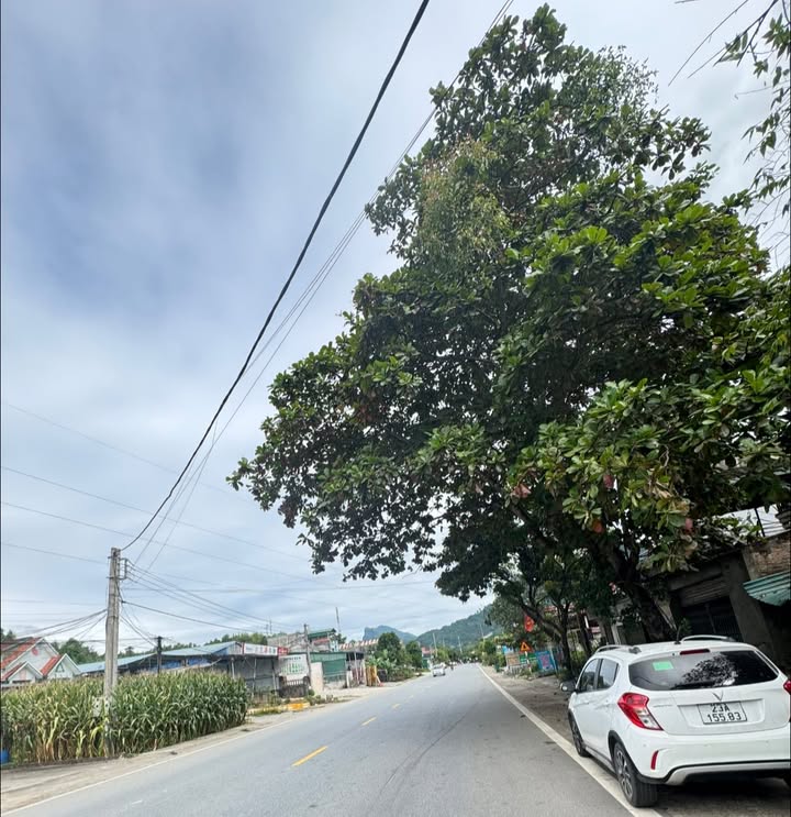 Nhà 2 tầng Quốc Lộ 2, Vị Xuyên 361.7m² giá chỉ 2 tỷ - Đầu tư kinh doanh sinh lời!