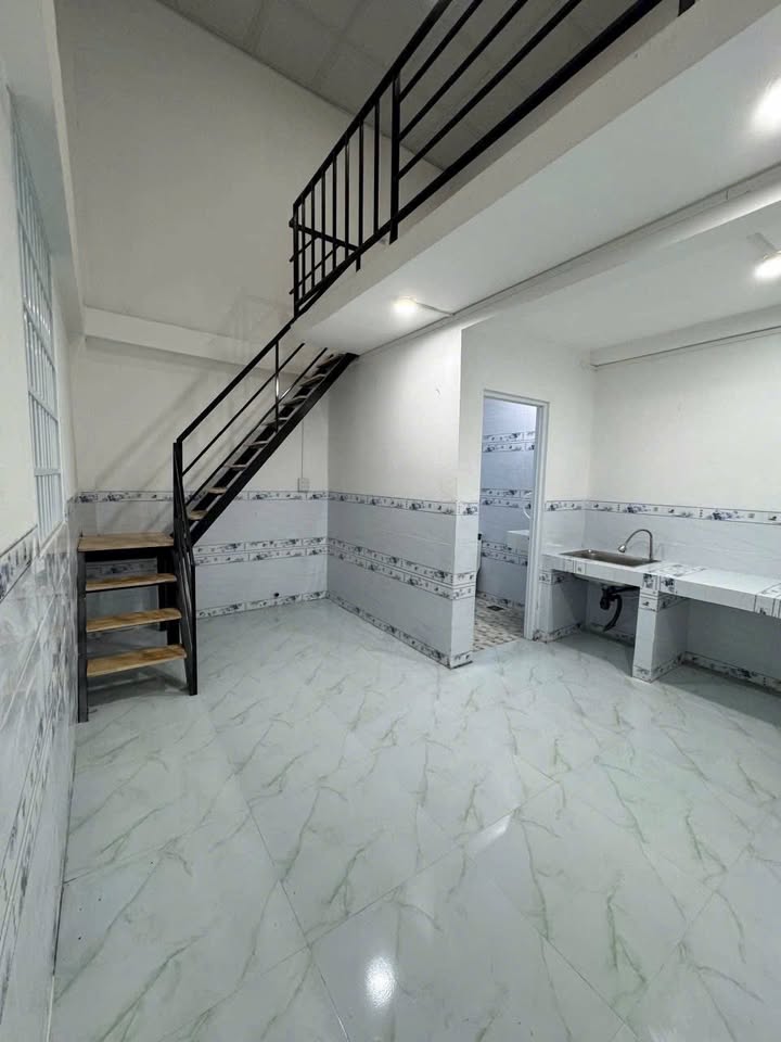 Phòng cho thuê tại đường Nguyễn Trung Trực, An Bình, Rạch Giá - Giá chỉ 2 triệu/tháng, máy lạnh đầy đủ!