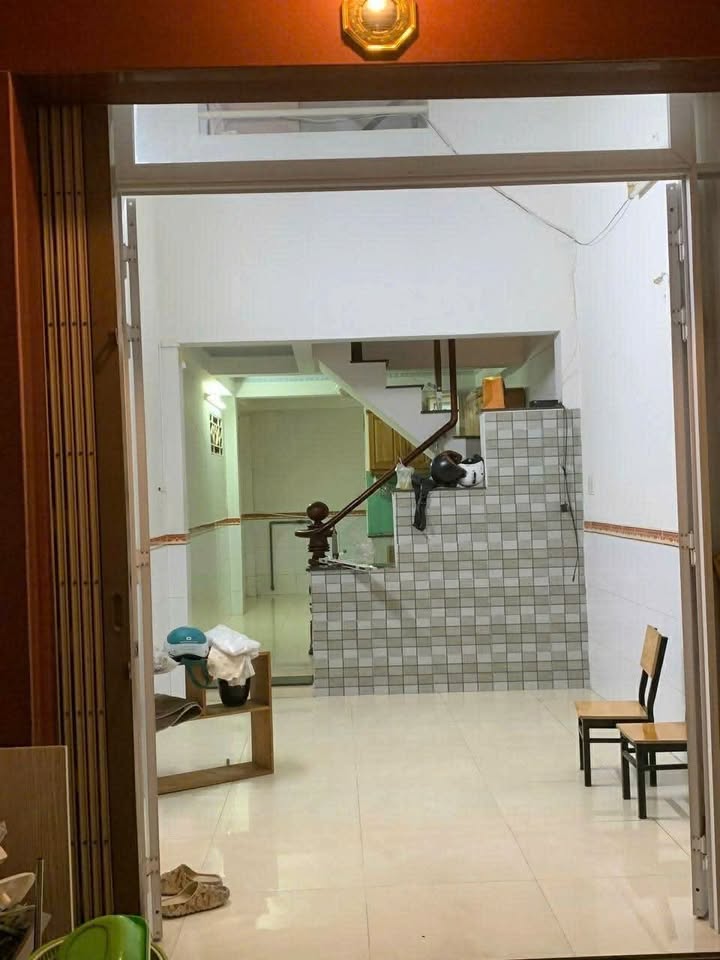 Nhà nguyên căn đường Huỳnh Văn Nghệ, Tân Bình 39m² giá 7.5 triệu - Nhà trống sạch sẽ vào ở ngay!