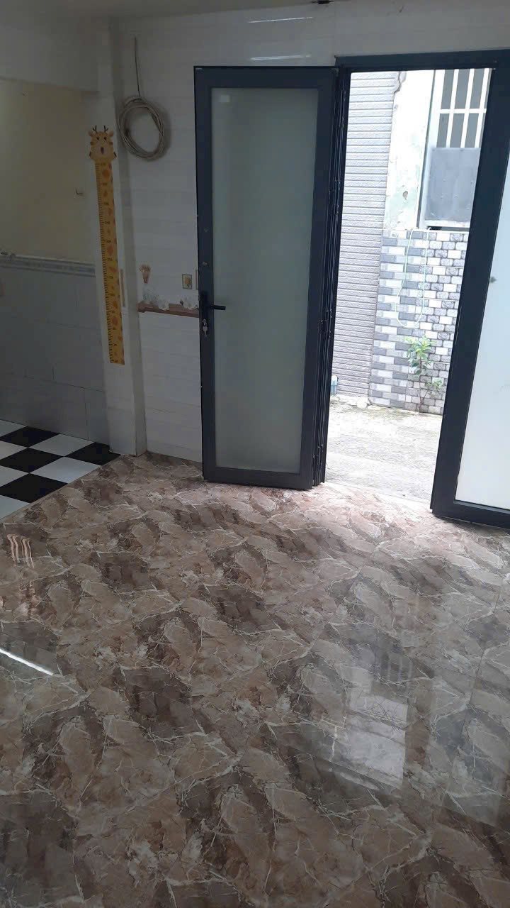 Nhà cho thuê đường Phan Huy Ích, Quận Gò Vấp 30m² - Giá chỉ 5.2 triệu/tháng!
