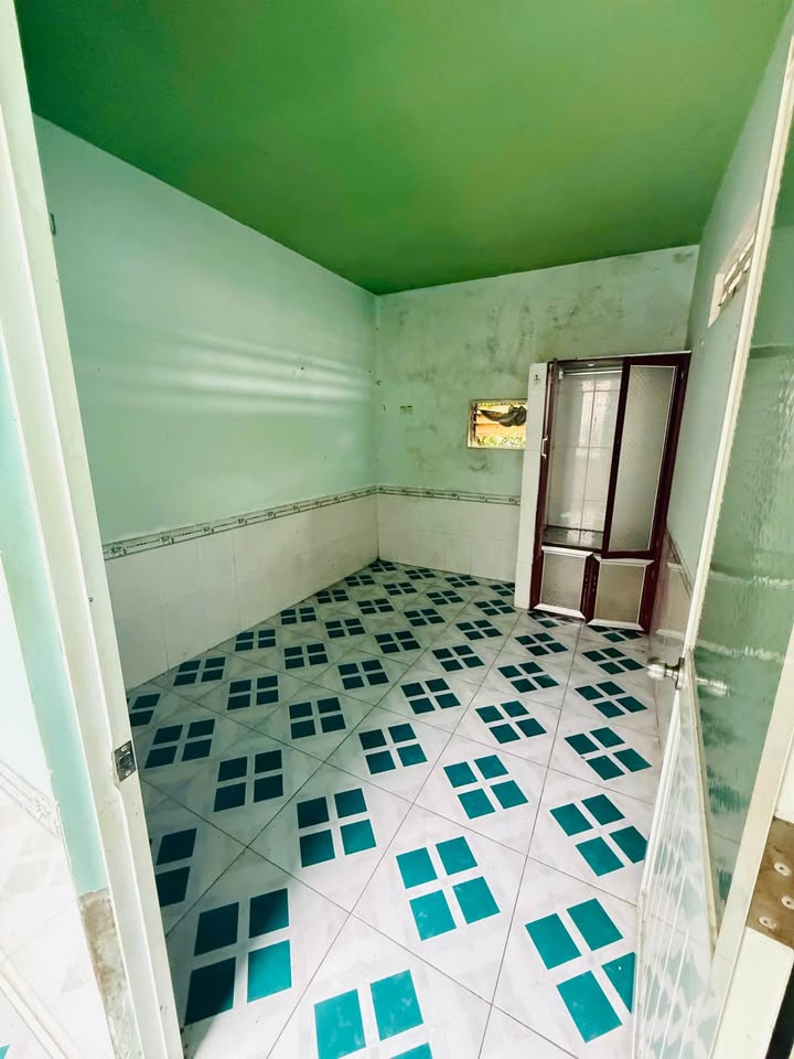 Nhà 1 trệt 1 lửng Vĩnh Thạnh, Nha Trang 97.6m² giá 2.35 tỷ - Tiềm năng phát triển cao!