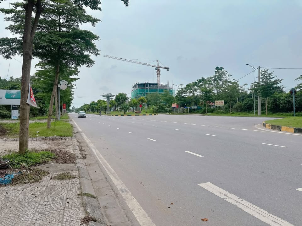 Đất mặt đường Phù Đổng, Dữu Lâu, Việt Trì 362m² - Đường lớn ô tô tránh thoải mái!