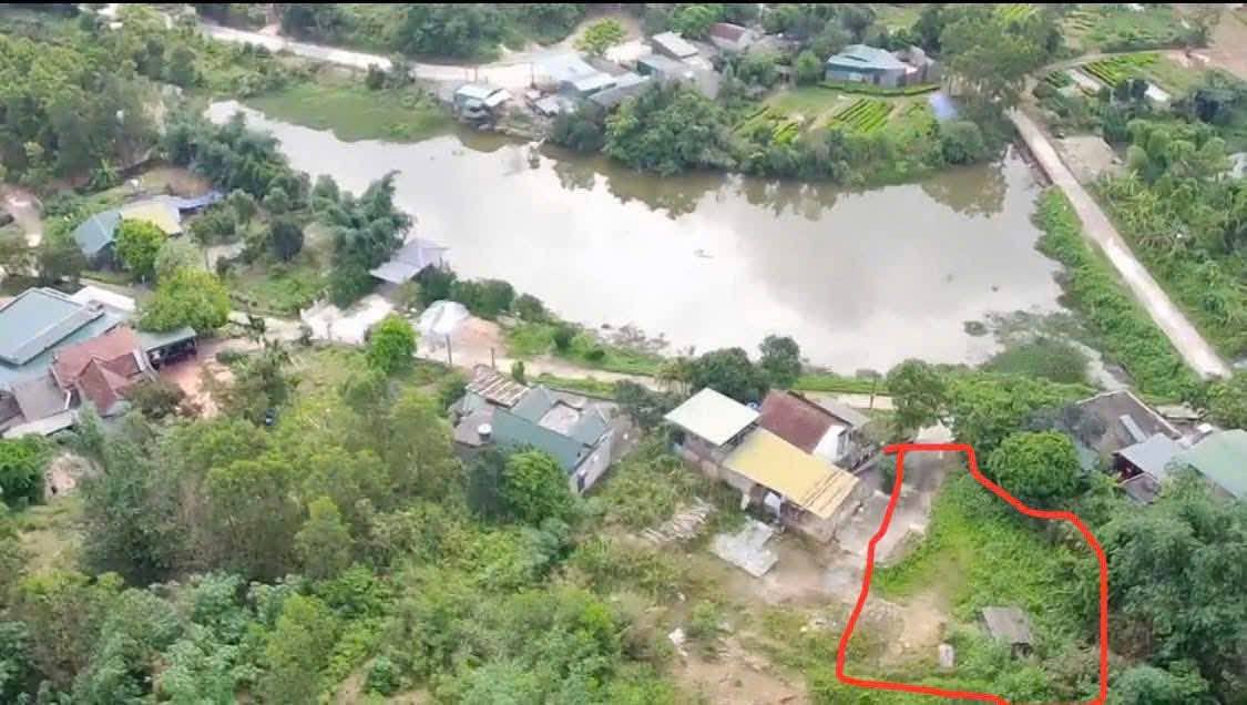 Trang trại nhỏ tại Khu Trới 9, Hoành Bồ, Hạ Long 400m² giá 1 tỷ - View hồ tuyệt đẹp!