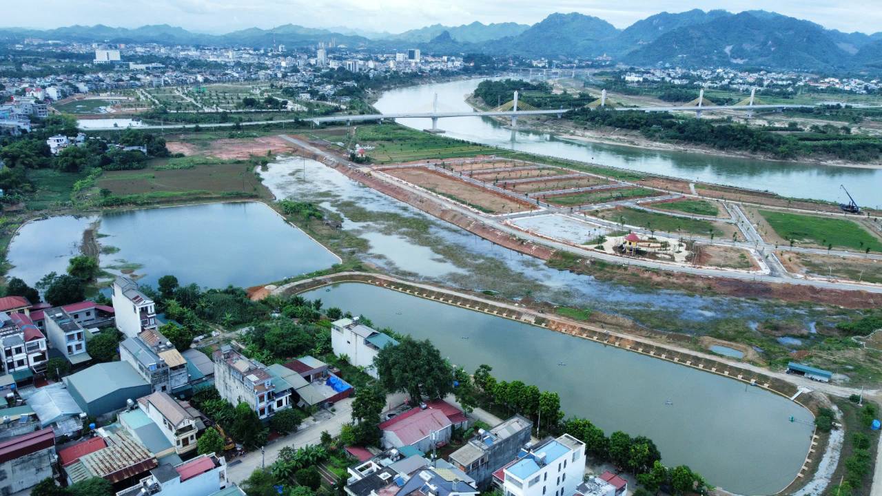 Đất phân lô biệt thự An Tường Tuyên Quang 300m² - Vị trí hai mặt tiền đắc địa!