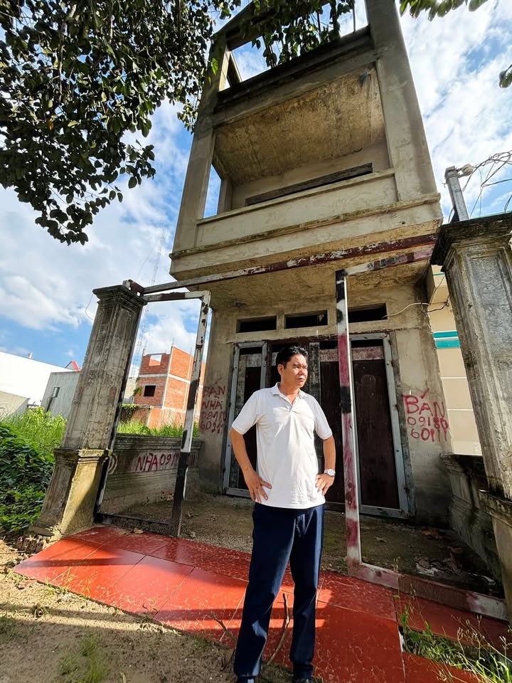 Nhà khu dân cư Ngân Thuận - Bình Thủy, Cần Thơ, 94m² - Vị trí đắc địa, cách sân bay chỉ 2km!