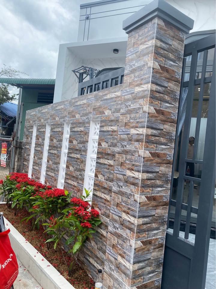 Nhà mới 100% tại Phú Tài, Bình Thuận, 55m² chỉ 860 triệu - Sẵn sàng vào ở ngay!