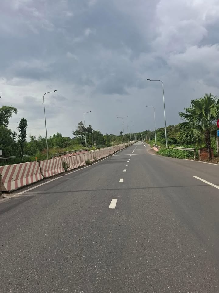 Đất nền Dầu Tiếng 700m² giá 2.16 tỷ - Tiềm năng đầu tư vượt trội!