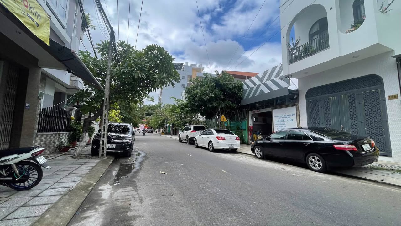 Đất nền Phước Long Nha Trang 294m² giá 23.5 tỷ - Tiện ích đầy đủ, gần biển!