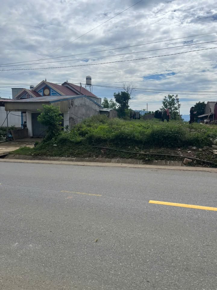 Đất nền mặt tiền Quốc lộ 43, Mộc Châu 464m² - Cơ hội đầu tư hấp dẫn!