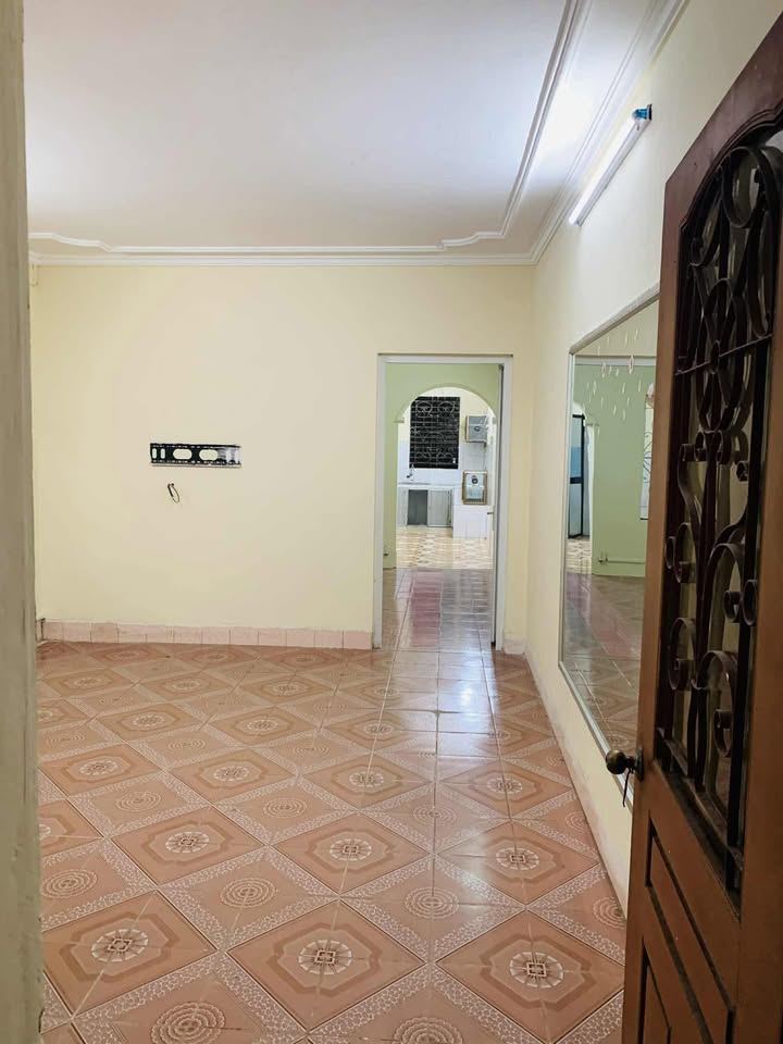 Nhà cho thuê 2 tầng tại Tân Thịnh, Hòa Bình - Chỉ 2.8 triệu/tháng!