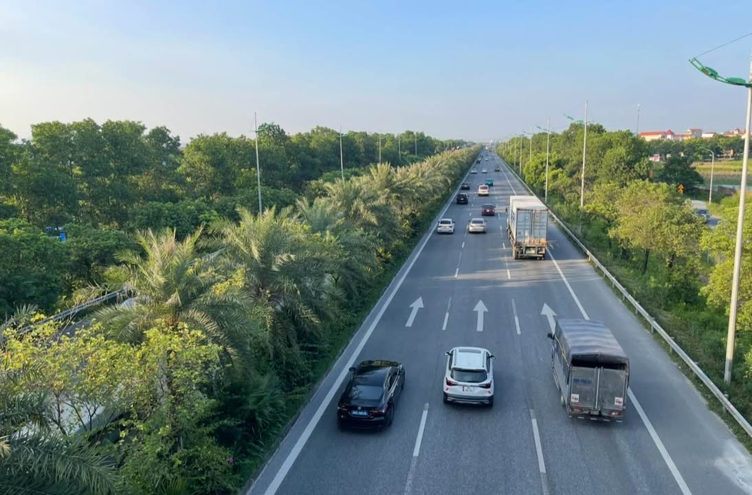 Nhà riêng Phúc Thịnh 45m² giá 3 tỷ - Đường thông ô tô tránh