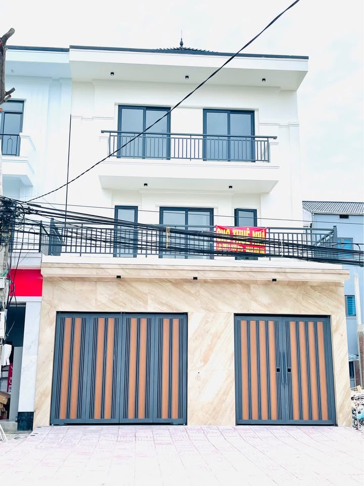 Nhà mặt tiền Trương Văn Lĩnh, Vinh Phú, 160m² - Kinh doanh thuận lợi!