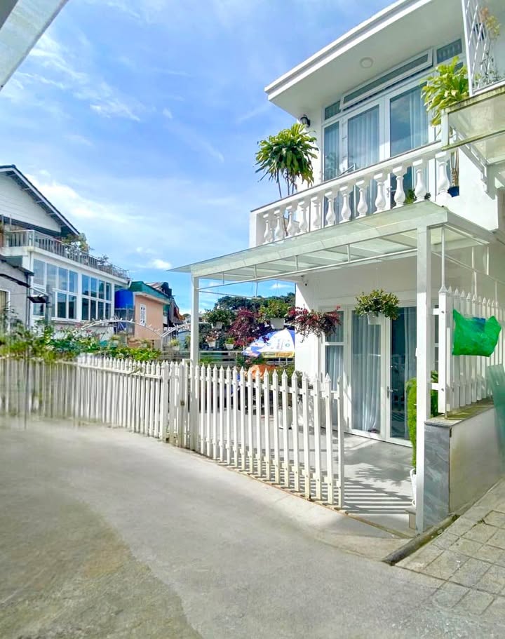 Nhà phố Đào Duy Từ Đà Lạt 67.42m² giá 6.5 tỷ - Khu vực đông dân cư, thuận tiện kinh doanh!