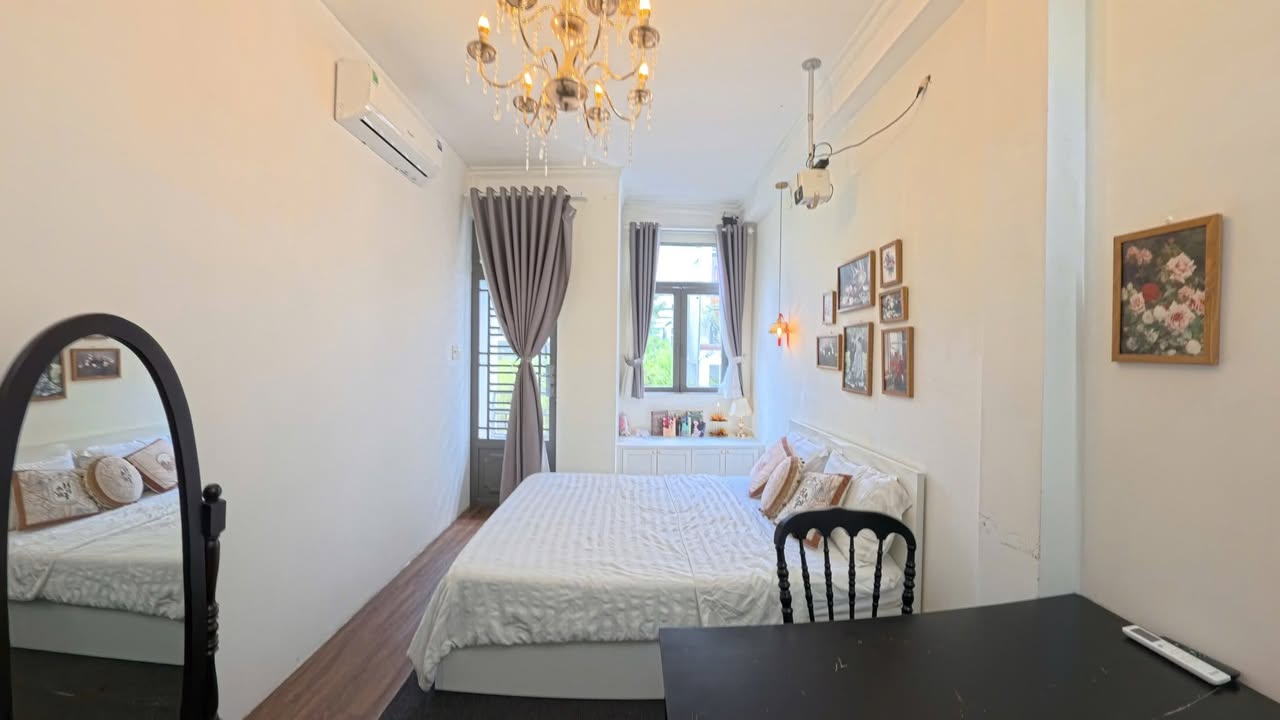 Nhà cho thuê gần Võ Thị Sáu, Quận 3 - An ninh 24/7, không gian sống lý tưởng!