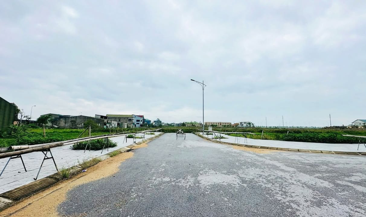 Đất quy hoạch Thạch Hưng, Hà Tĩnh 192m² giá thỏa thuận - Vị trí trung tâm đắc địa!