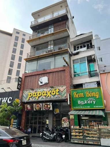 Cho Thuê Mặt Bằng Đường Nguyễn Trãi, Quận 1 - 63m² giá 90 triệu/tháng - Vị trí trung tâm sầm uất!