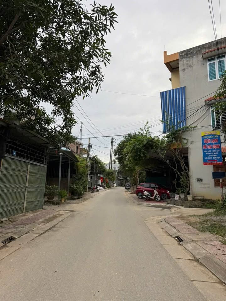 Đất nền chính chủ 82m² tại phường Ỷ La, Tuyên Quang - Giá 2.3 tỷ, pháp lý rõ ràng!