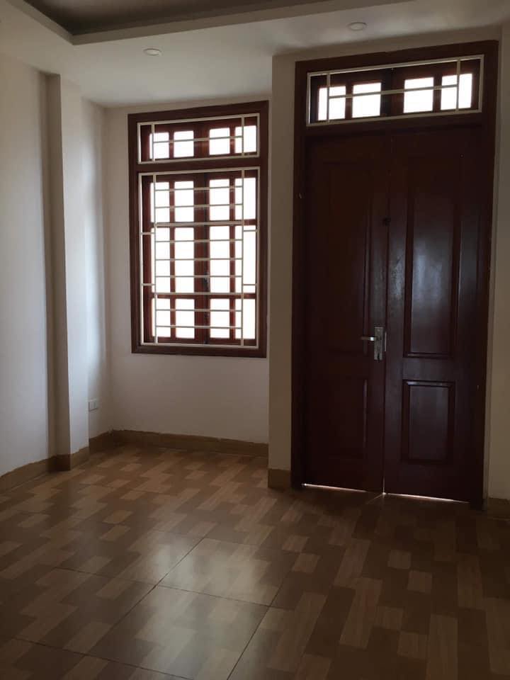 Phòng cho thuê tại ngõ 236 Đại Từ, Hoàng Mai 15m² giá 2.5 triệu - Dọn vào ngay tháng 12!