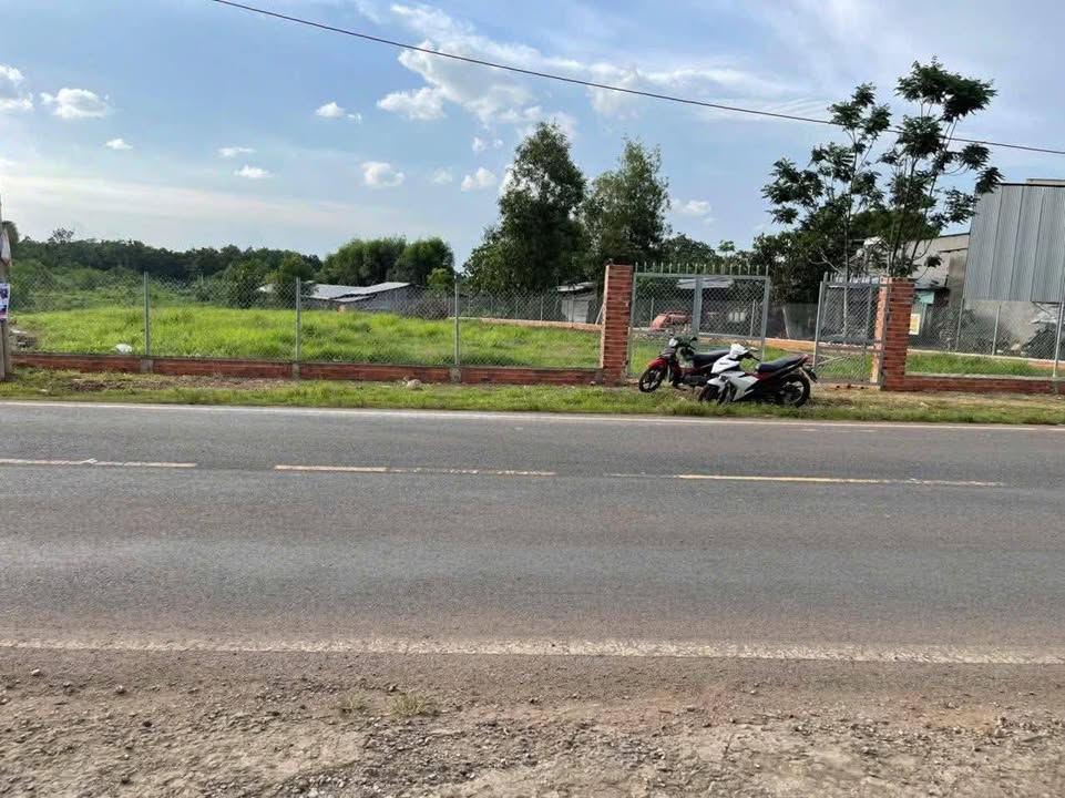 Bán đất 2000m² tại xã Dầu Giây, huyện Thống Nhất, giá thỏa thuận - Đầu tư sinh lời tiềm năng!