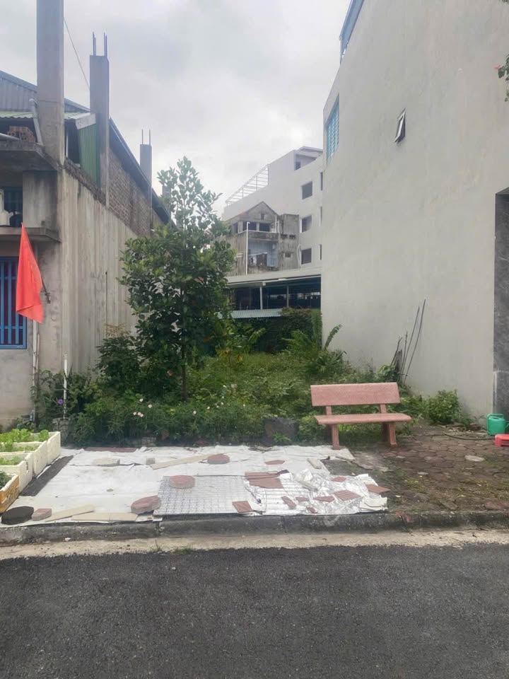 Đất nền Quang Trung, Quảng Yên 96m² giá 2,1 tỷ - Vị trí đắc địa, tiện ích đầy đủ!