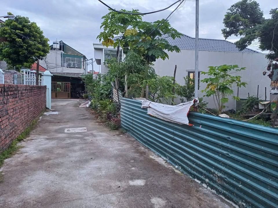 Đất bán tại Phường Việt Hưng, Uông Bí 123,5m² - Gần chợ, ô tô vào tận nơi!