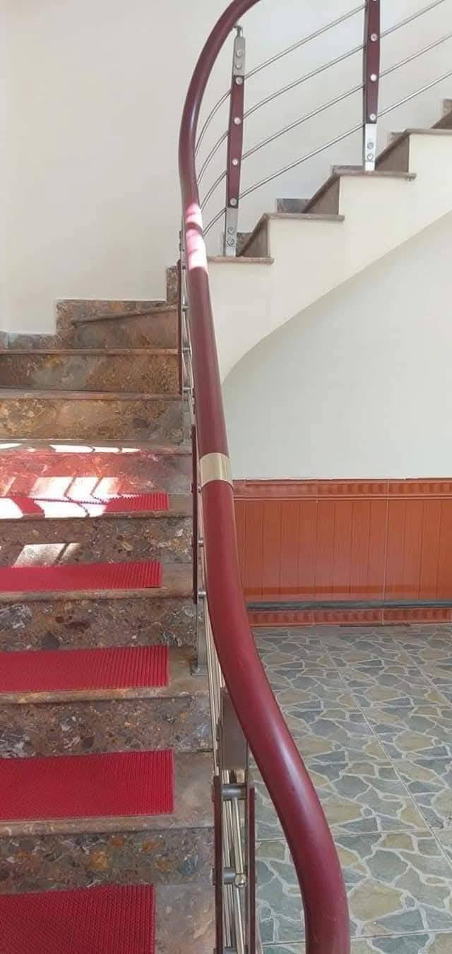 Nhà cho thuê tại Ngõ 1, Cao Thắng, Hạ Long 100m² - Giá 4 triệu/tháng, không gian thoáng đãng!