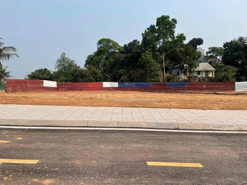 Đất nền Hương Sơn, Thái Nguyên 165m² - Sổ đỏ chính chủ, giá tốt chờ bạn!