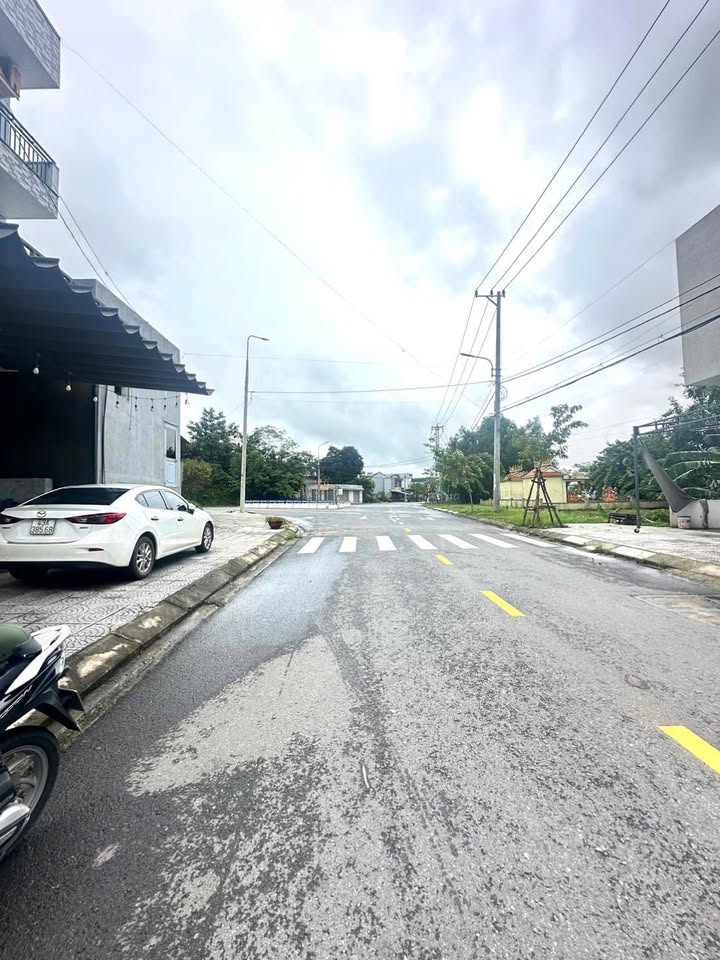 Đất nền Hòa Nhơn Đà Nẵng 70m² giá 2.2 tỷ - Vị trí cực đẹp, giao thông thuận lợi!