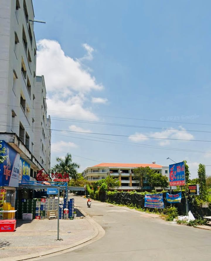 Nhà 3 lầu ngay trung tâm thương mại KNG Mall Phú Mỹ 100m² giá 6,7 tỷ - Đầu tư sinh lời ngay!