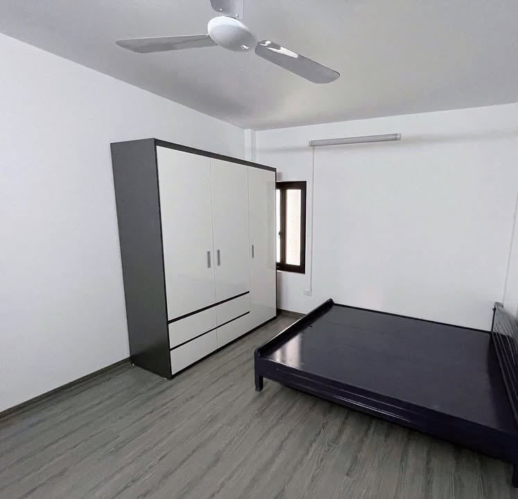 Nhà Ngõ 5 Hoàng Quốc Việt, Cầu Giấy 22m² giá 3.2 triệu - Nội thất đầy đủ, sẵn sàng vào ở!