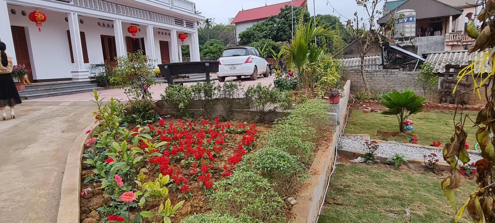 Farm Tân Hiệp Yên Thế 2000m² giá 3 tỷ - Nhà đẹp, vườn xinh chờ bạn!