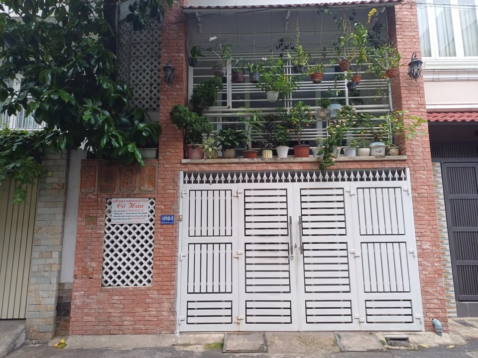 Nhà chính chủ 409D/8 Nguyễn Trọng Tuyển, Tân Bình 138m² giá 27 tỷ - Phù hợp gia đình đông người!