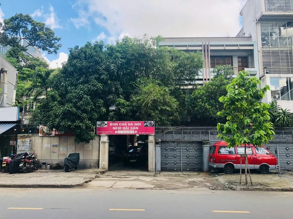 Mặt tiền Sương Nguyệt Ánh, Quận 1 - Diện tích 393m² - Phù hợp xây khách sạn, văn phòng