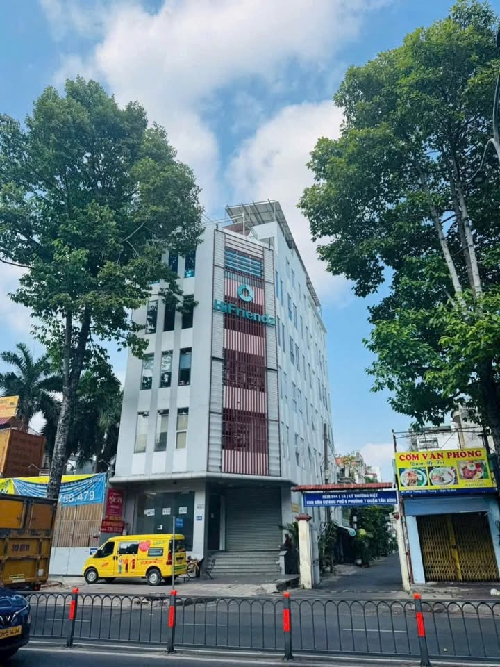 Bán Tòa Nhà Góc 2 Mặt Tiền Lý Thường Kiệt, Quận Tân Bình - Diện tích 228m², Giá Thỏa Thuận!