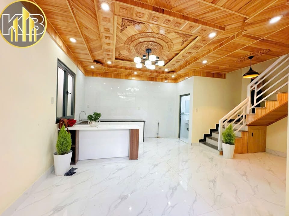 Nhà đẹp 60m² tại P7 Đà Lạt - Giá chỉ 1.69 tỷ, sẵn sàng giao dịch!