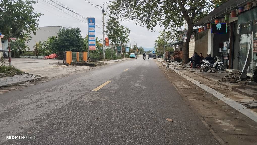 Lô đất đẹp tại phường Đông Sơn, Thanh Hóa 120m² giá chỉ 1.62 tỷ - Tiềm năng phát triển cao!