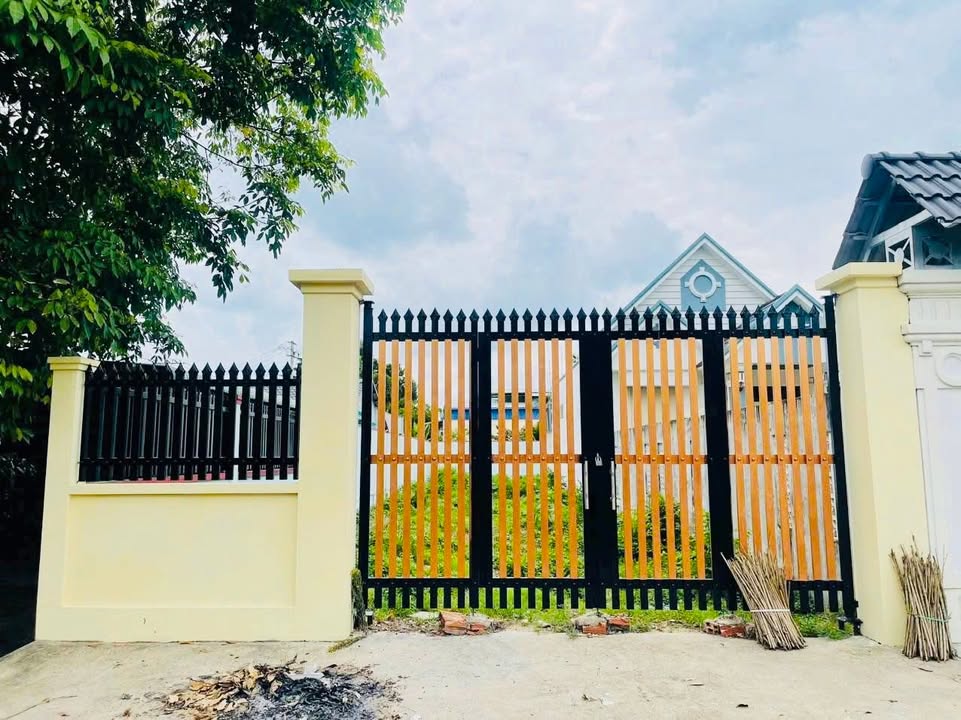 Đất thổ cư 261m² đường Lê Thị Truyền, Củ Chi giá 4.2 tỷ - Cơ hội đầu tư tuyệt vời!