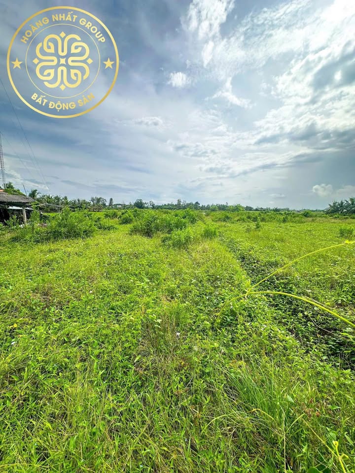 Đất nền mặt tiền Lộ Lung Lá Nhà Thể 2304m² giá 2.3 tỷ - Đầu tư sinh lời tuyệt vời!