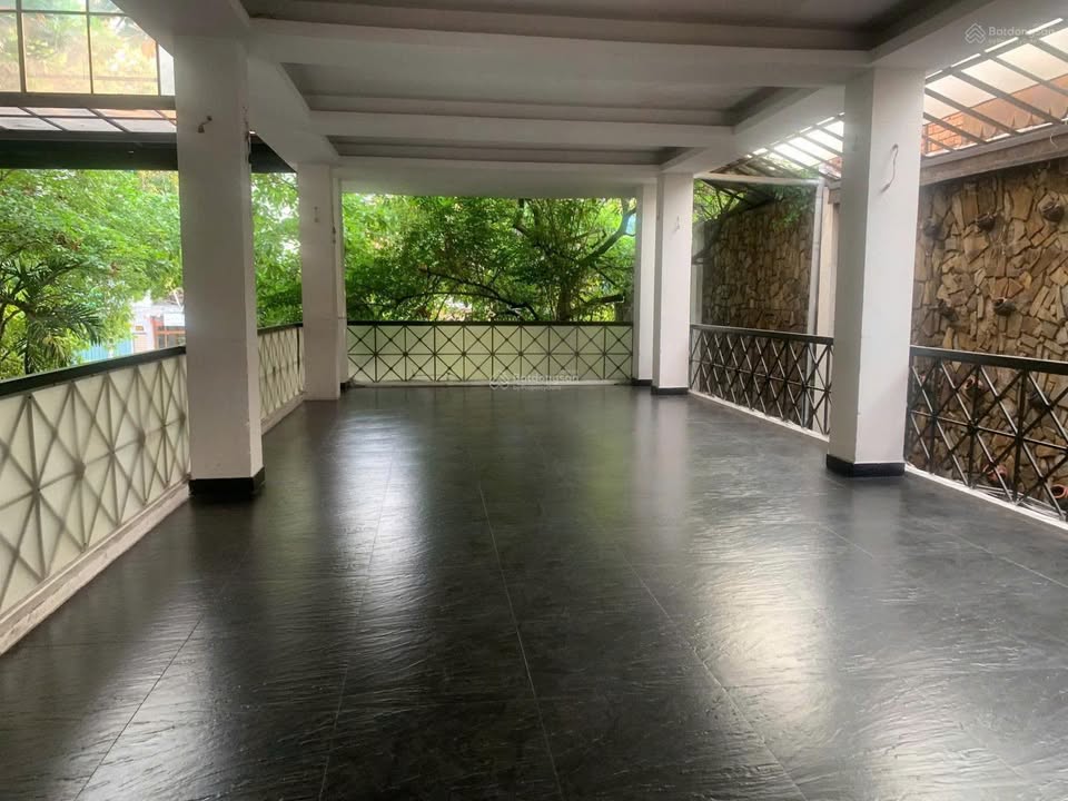 Nhà phố cho thuê tại Quận 3 - Diện tích 616m², mặt tiền đẹp, hỗ trợ kinh doanh mọi ngành nghề